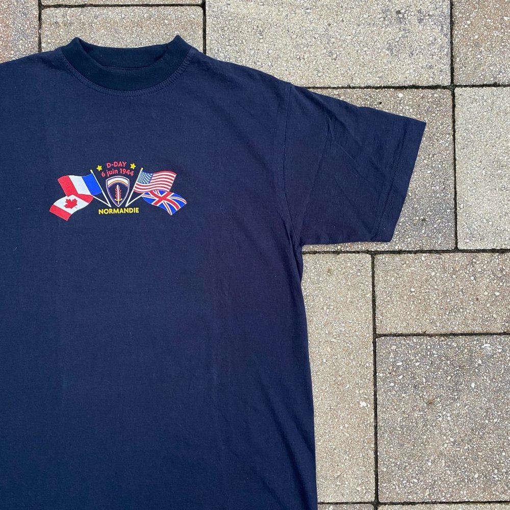 Vintage Royal T US BASICS Normandie D-DAY Navy Blue T Shirt Size Medium